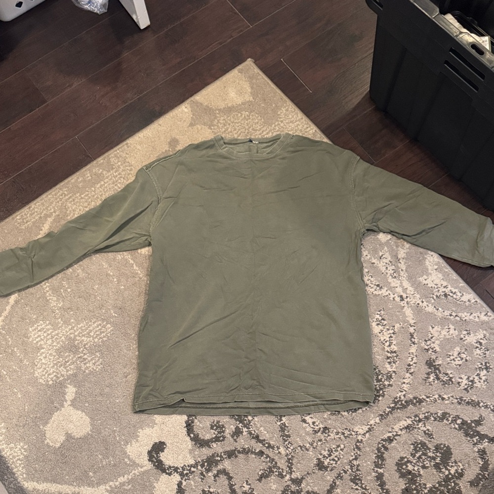 H&M Olive Green Long Sleeve Crewneck Tee